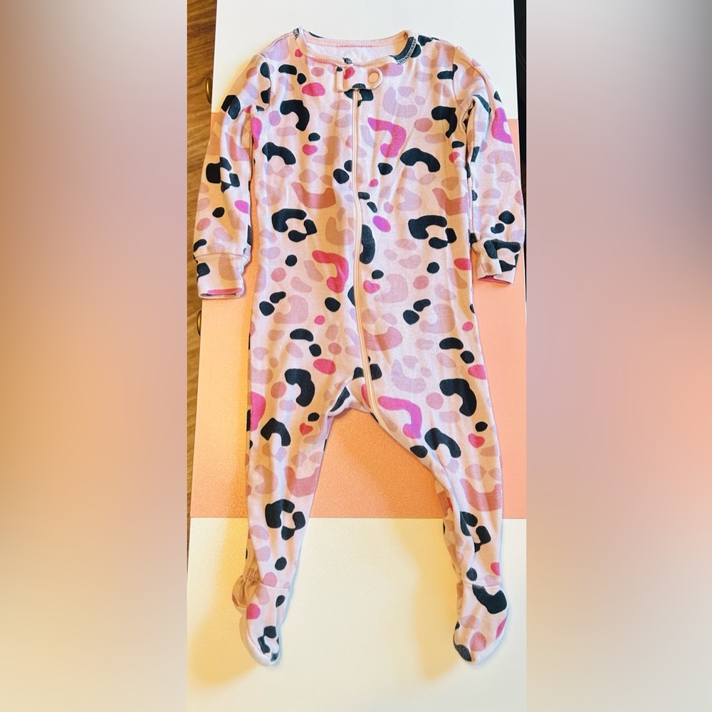 Place Pink and Black Kids Footie